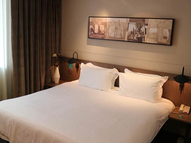 Jinjiang Inn Select Xining West Wusi Road New Hualian Square Bagian luar foto